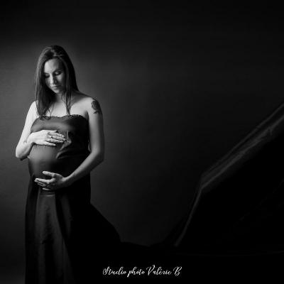 Photographe de grossesse a saint gilles croix de vie