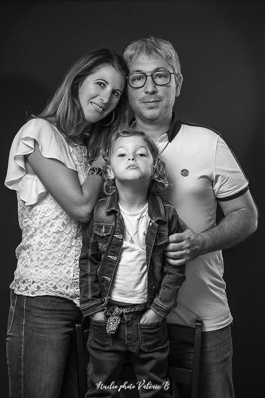 Photographe famille saintgillescroixdevie