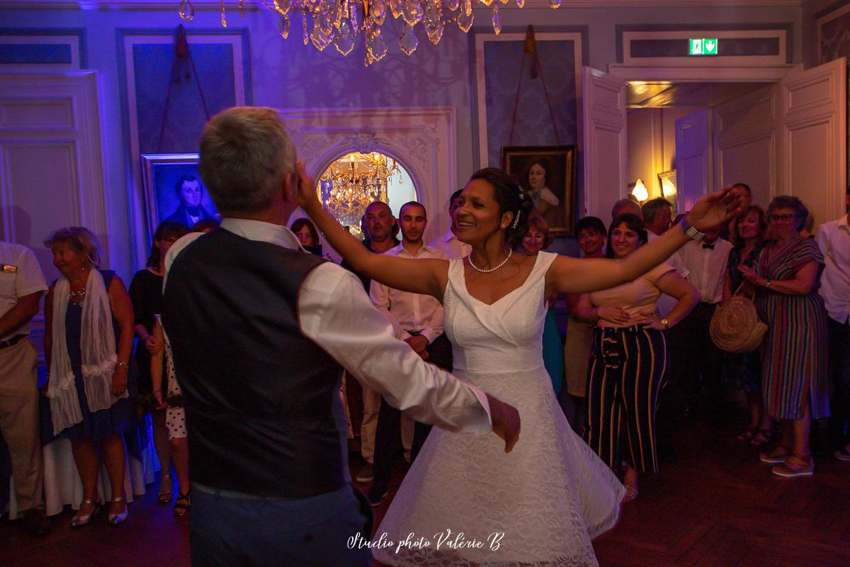 Soiree dansante mariage au chateau de la verie